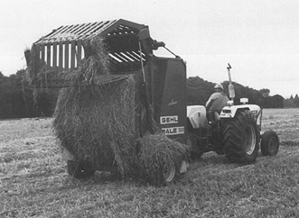 Round Baler Gehl - click for larger image