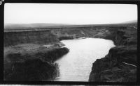 Serious gully erosion on the Hutt River, north of Jamestown in 1938